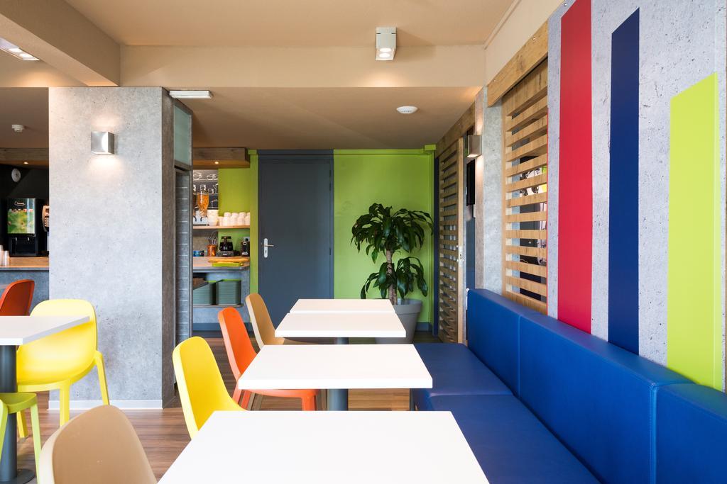 Ibis Budget Granville Bagian luar foto