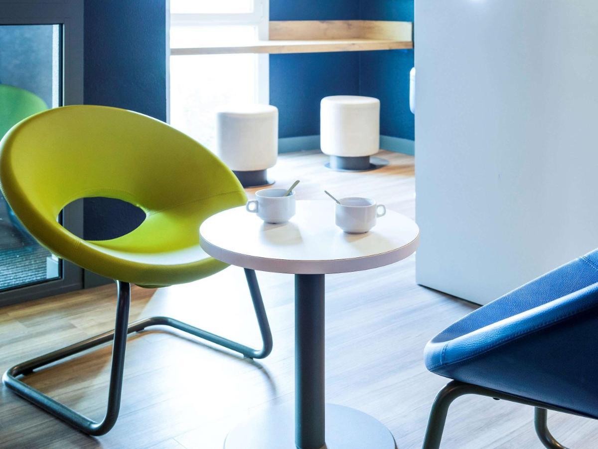 Ibis Budget Granville Bagian luar foto